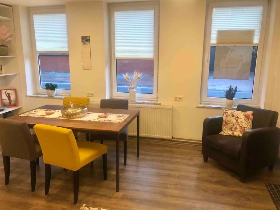Ferienwohnung Studio Emdecker Am Delft Emden Exterior foto